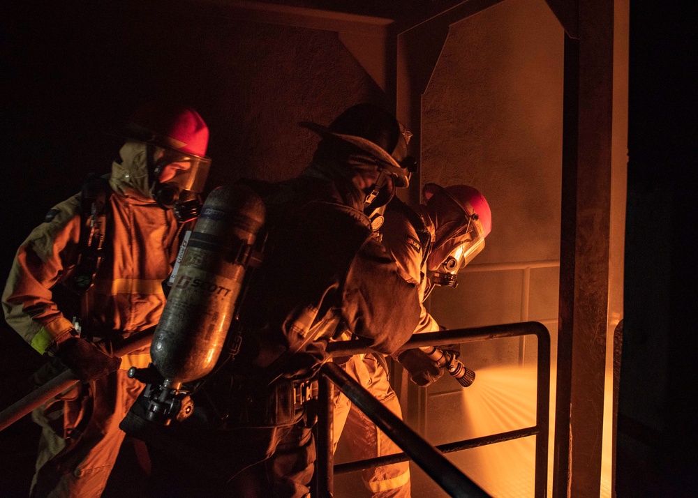Expeditionary Strike Group 7 Firefighting Training