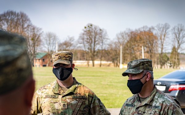 TF Raven Speaks with Ukrainian commander