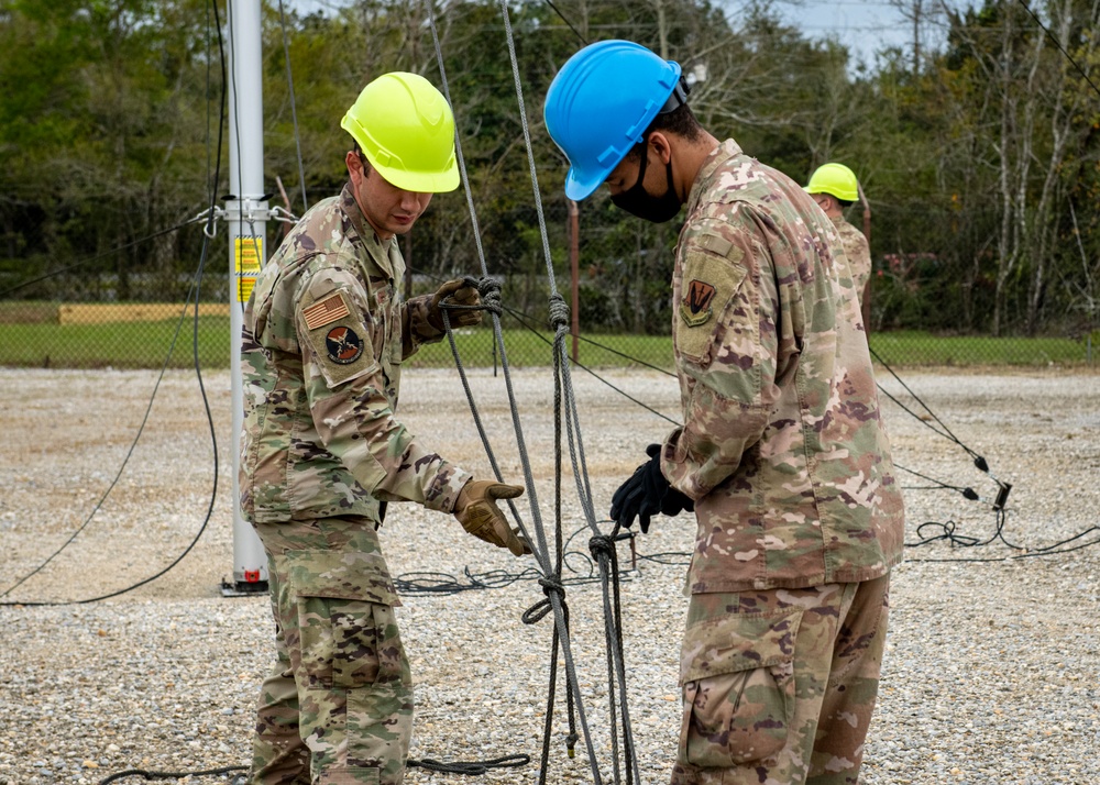 2nd Combat Weather Systems Squadron prep for inclement weather