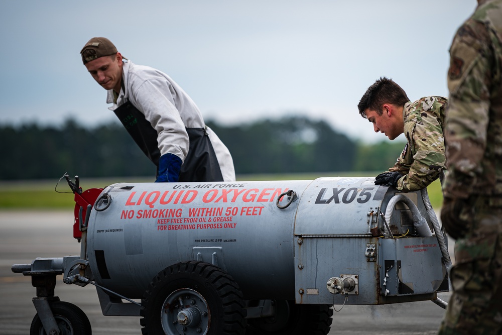 Airmen upload LOX for Hawgsmoke 2021