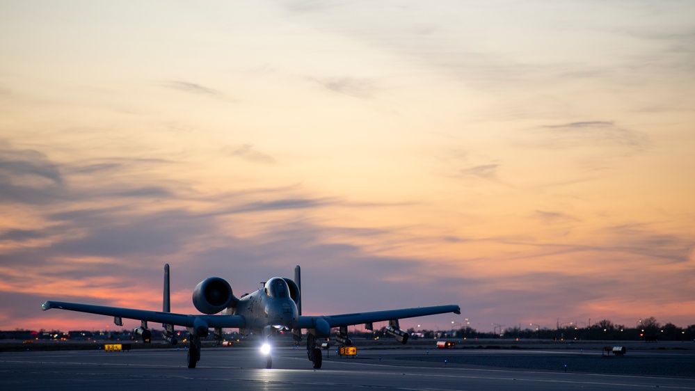 VMA-223 Trains at Night in Idaho