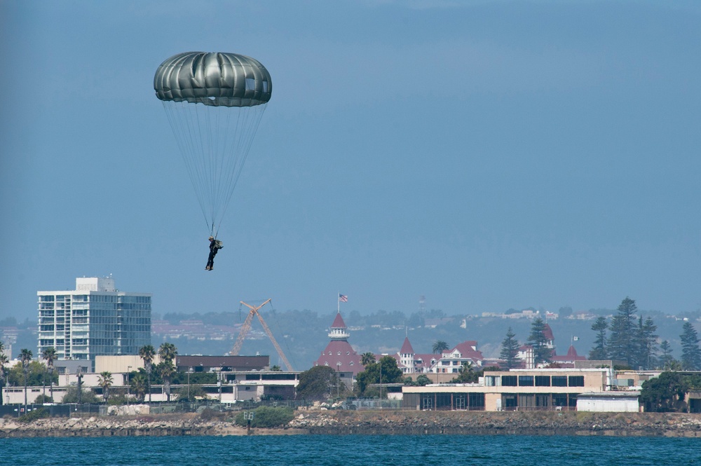 West Coast-based operators conduct static line jump and military free fall training.