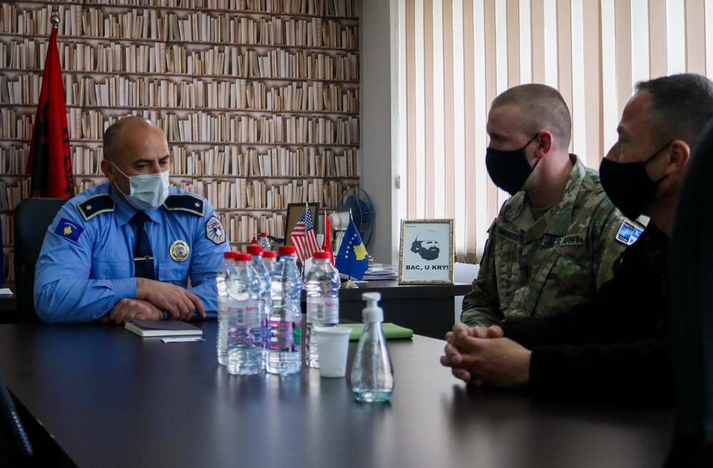 U.S. KFOR LMT meets with Ferizaj/Urosevac Kosovo Police