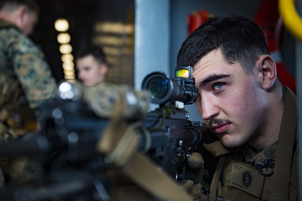 24th MEU Marines Conduct Training Aboard Carter Hall