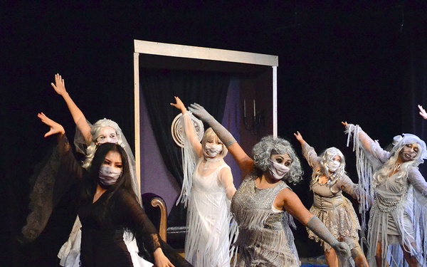 Volunteering while having fun in the VMC