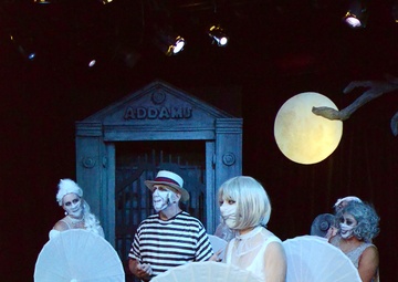 Volunteering while having fun in the VMC