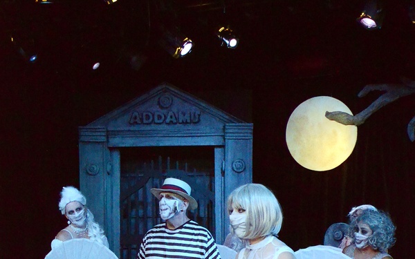 Volunteering while having fun in the VMC