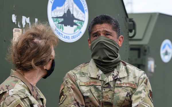 ORANG Commander Visits Sentry Savannah