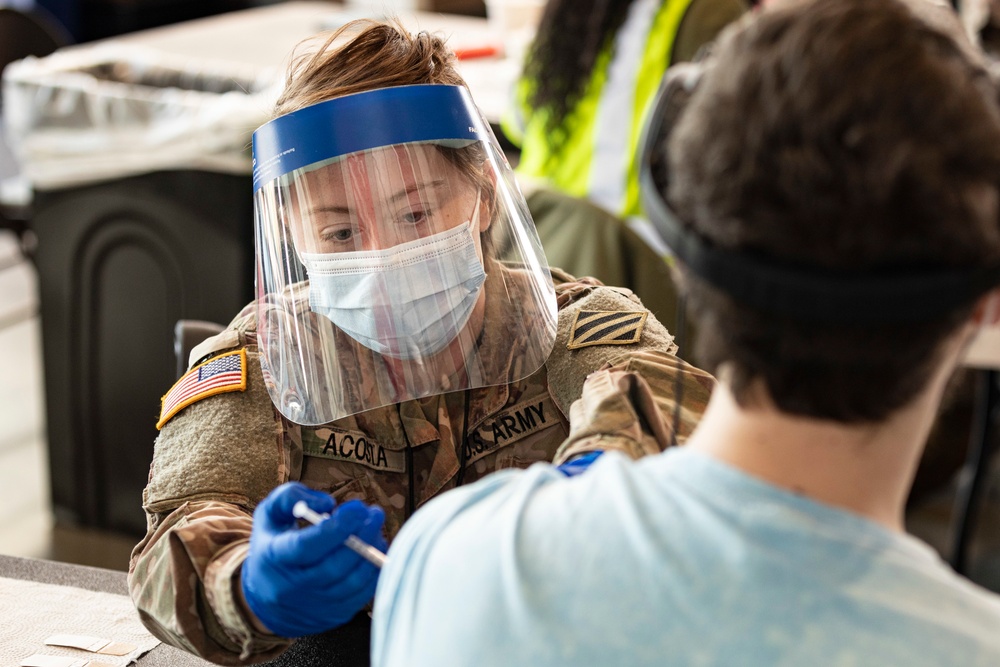 Atlanta Community Vaccination Center Soldiers Administering Vaccines