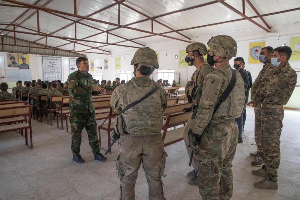 U.S. Army Soldiers visits a SDF Training and Operations Facility