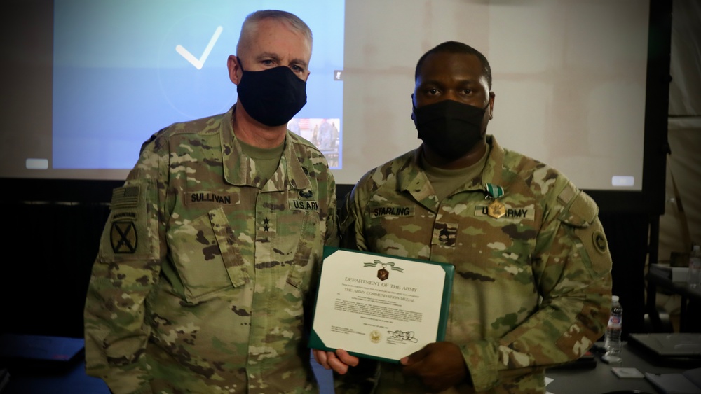 1st TSC commanding general recognizes expeditionary command post participants