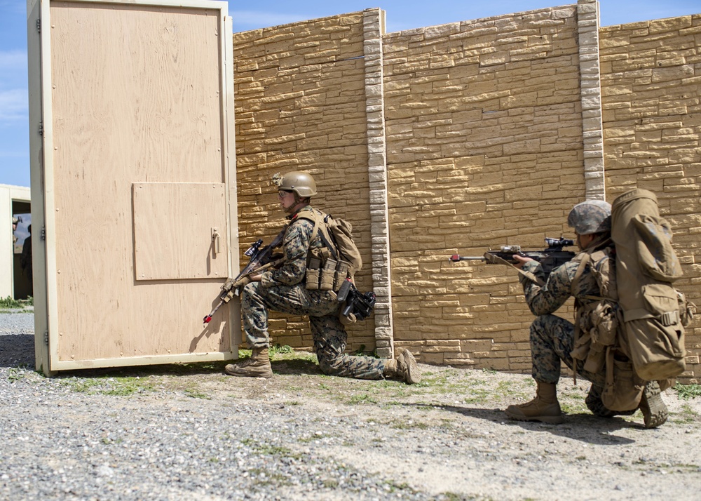 BLT 1/1, 11th MEU Conducts Heliborne Raid at MCB Camp Pendleton