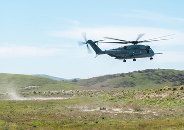 BLT 1/1, 11th MEU Conducts Heliborne Raid at MCB Camp Pendleton