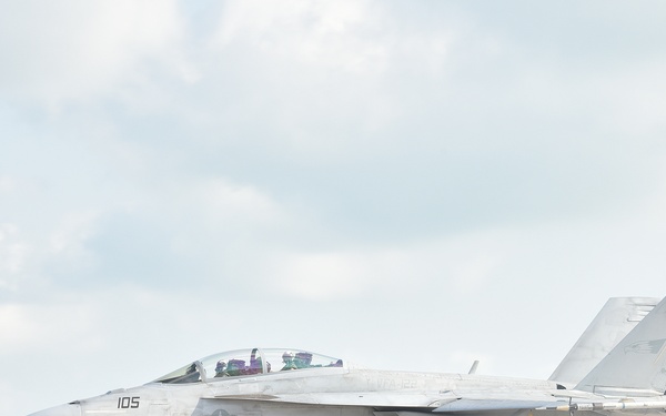 Super Hornets train at NAS Key West