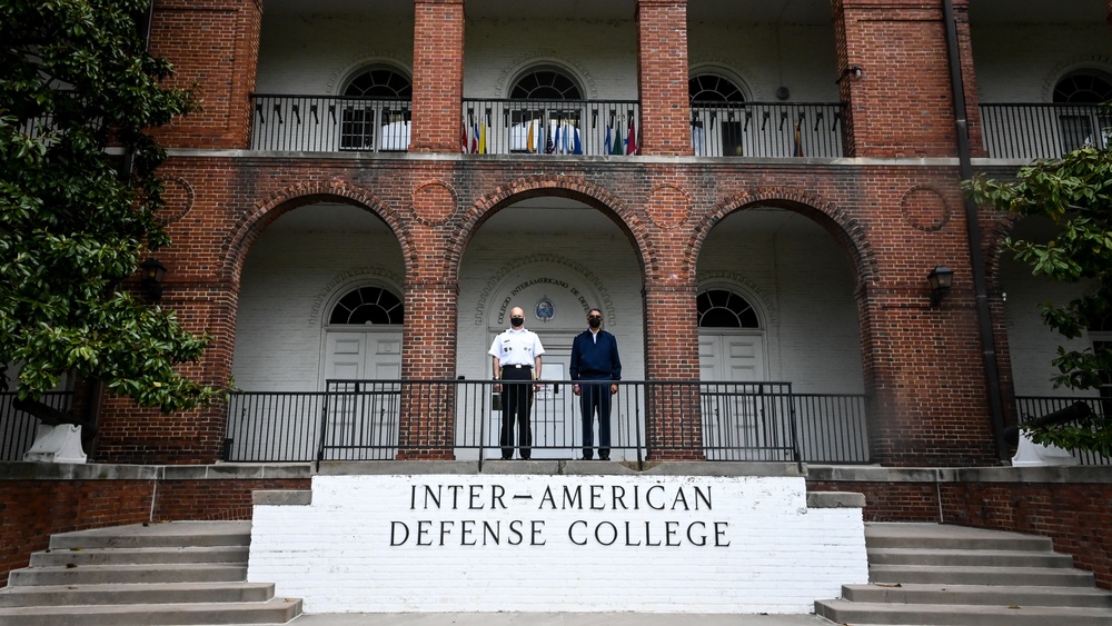 General de Brigada Piloto Robert Labort – Chief of Delegation of the Dominican Republic to the IADB Campus Visit