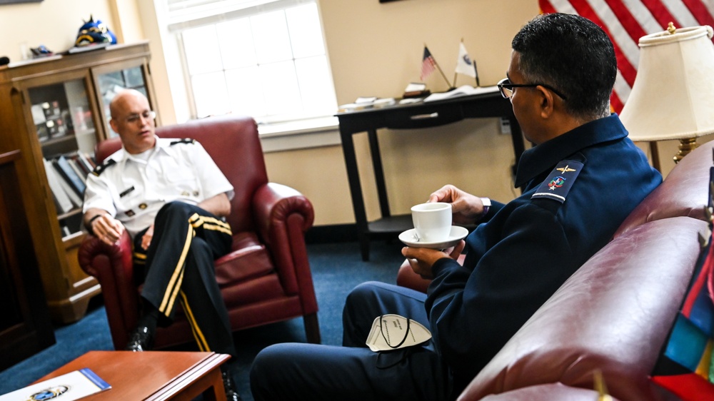 General de Brigada Piloto Robert Labort – Chief of Delegation of the Dominican Republic to the IADB Campus Visit