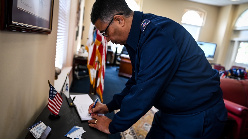 General de Brigada Piloto Robert Labort – Chief of Delegation of the Dominican Republic to the IADB Campus Visit