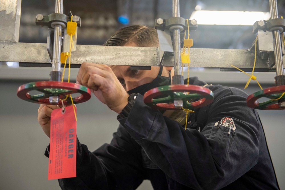 Maintenance Aboard USS Charleston