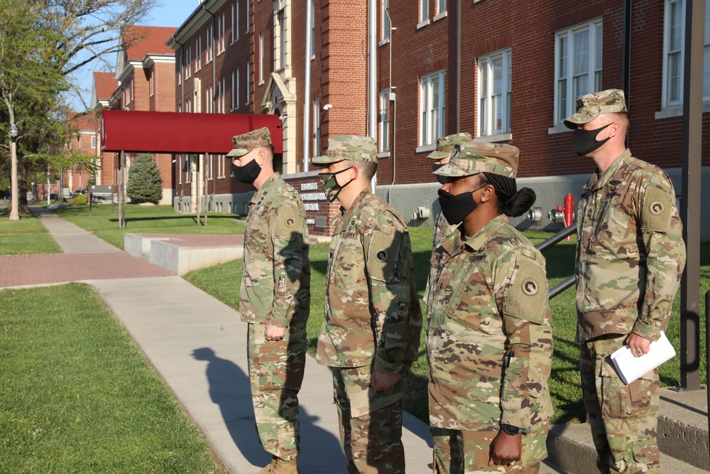 Lt. Gen  Charles Pede visits the 1st Theater Sustainment Command