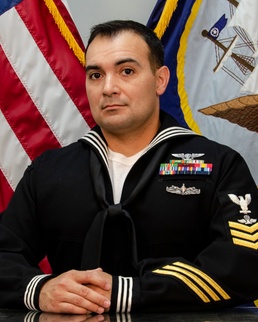 AC1 Vincent Stearns, CNRSE Sailor of the Year