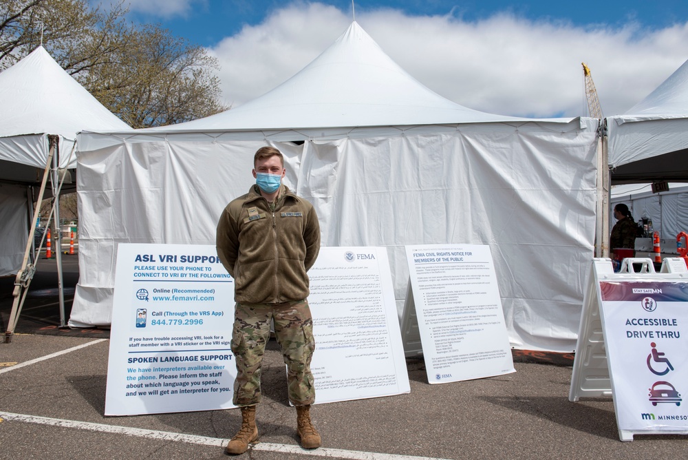 Space Force Guardian supports the St. Paul Community Vaccination Center mission