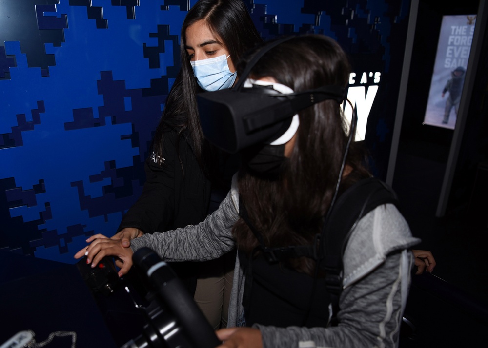 Navy’s Virtual Reality Experience visits Southwest High School during Navy Week