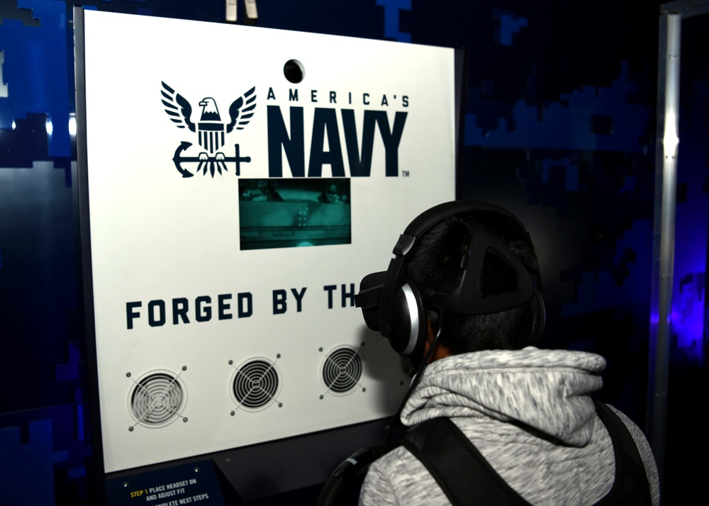 Navy’s Virtual Reality Experience visits Southwest High School during Navy Week