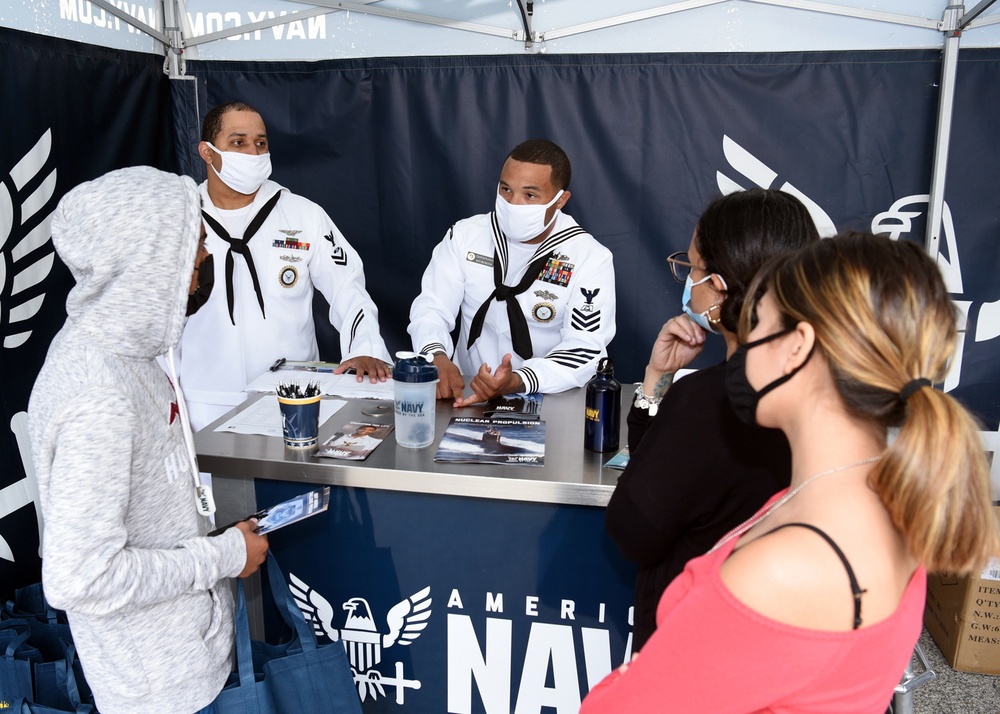 Navy’s Virtual Reality Experience visits Southwest High School during Navy Week