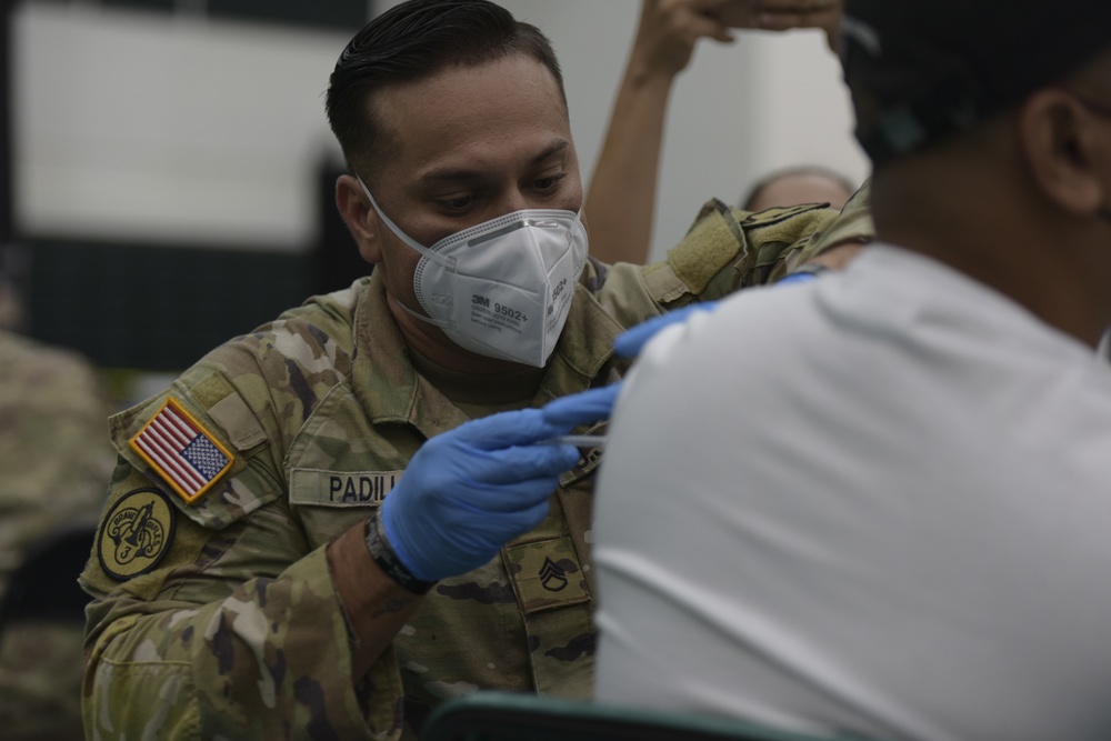 U.S. Army 25th Infantry Division Soldiers Assist Guam Department of Public Health and Social Services COVID-19 Vaccine Clinic