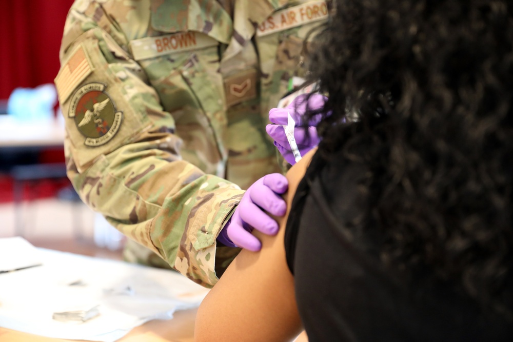 Landstuhl Regional Medical Center COVID vaccinations