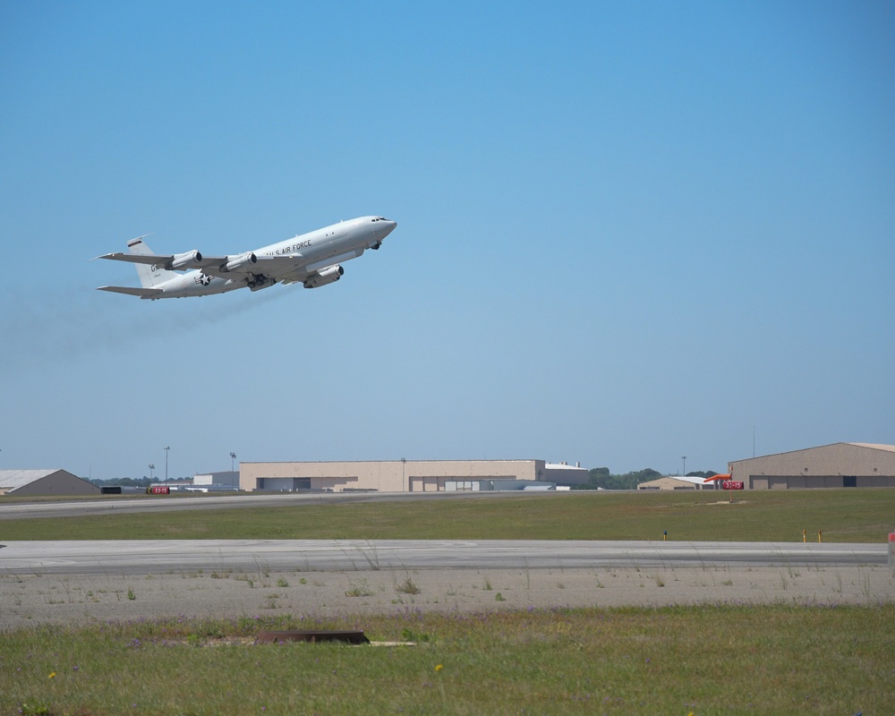 Photo of E-8C Joint STARS Aircraft