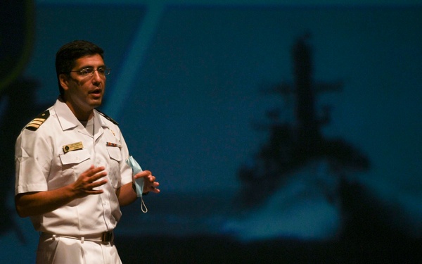 Foreign Liaison Officers Meet with JU Midshipmen