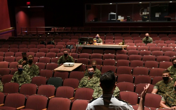 Foreign Liaison Officers Meet with JU Midshipmen