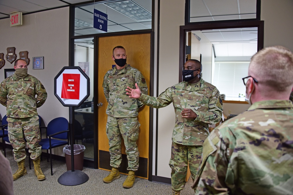 ANG Command Chief Master Sgt. visits Tennessee Airmen