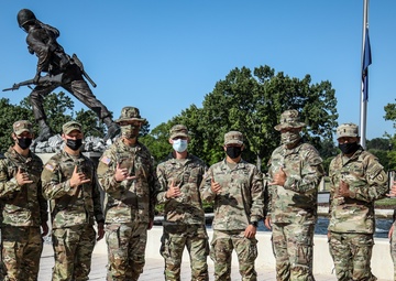 25th ID Light Fighters weather the storm at Best Ranger Competition