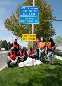 NAVSUP BSC | Adopt A Highway Cleanup