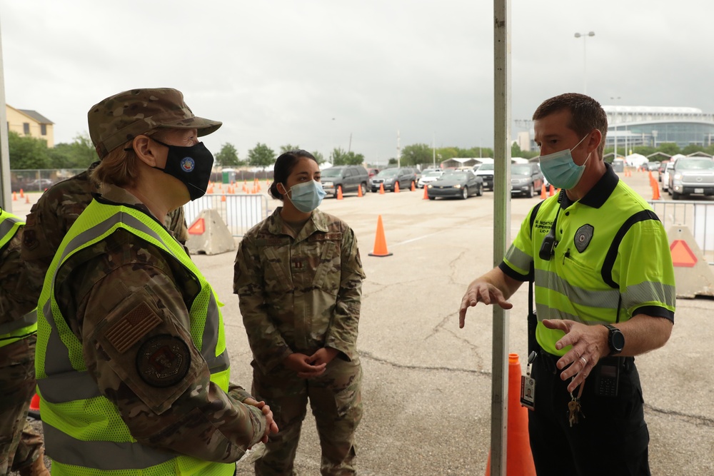 U.S. Air Force ACC Command Surgeon Brig. Gen. Bannister visits NRG Stadium CVC