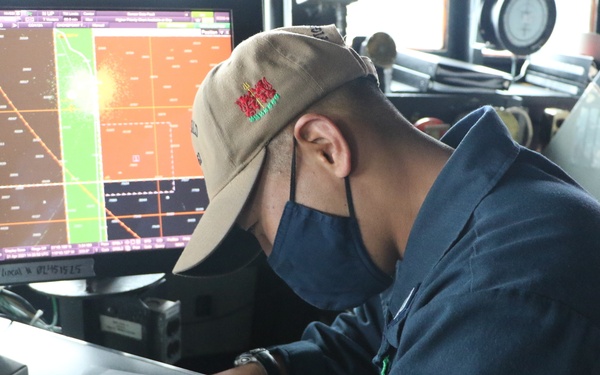 USS Fitzgerald (DDG 62) participates in UxS IBP 21