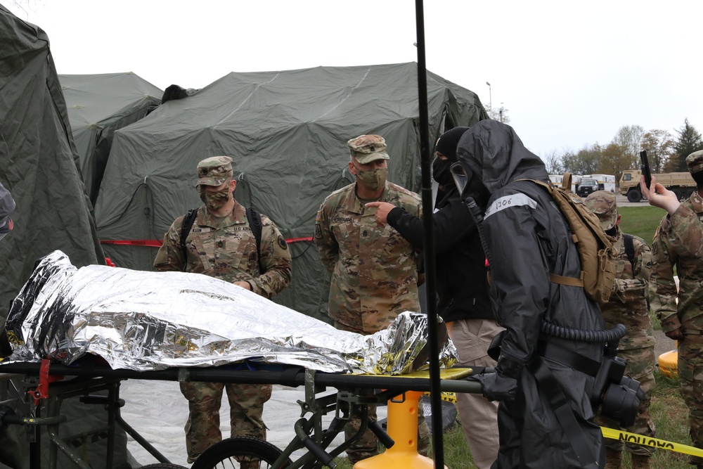 Command Sgt. Maj. Lombardo visits soldiers during Guardian Response