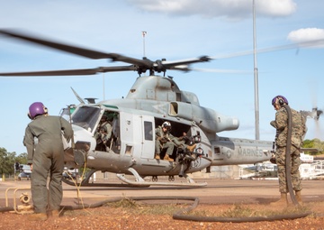 MRF-D conducts FARP exercise at RAAF