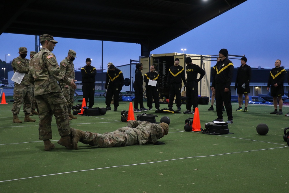 V Corp's Senior Enlisted Soldiers Conduct ACFT Test