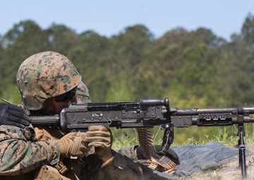 Marines participate in squad defense drills during Dynamic Cape 21.1