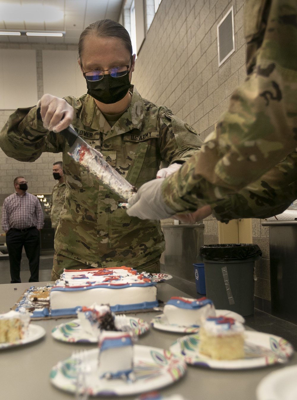 310th ESC Celebrates U.S. Army Reserve 113th Birthday