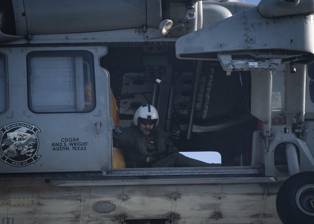 11th MEU, USS Portland Conducts RAS in the Pacific