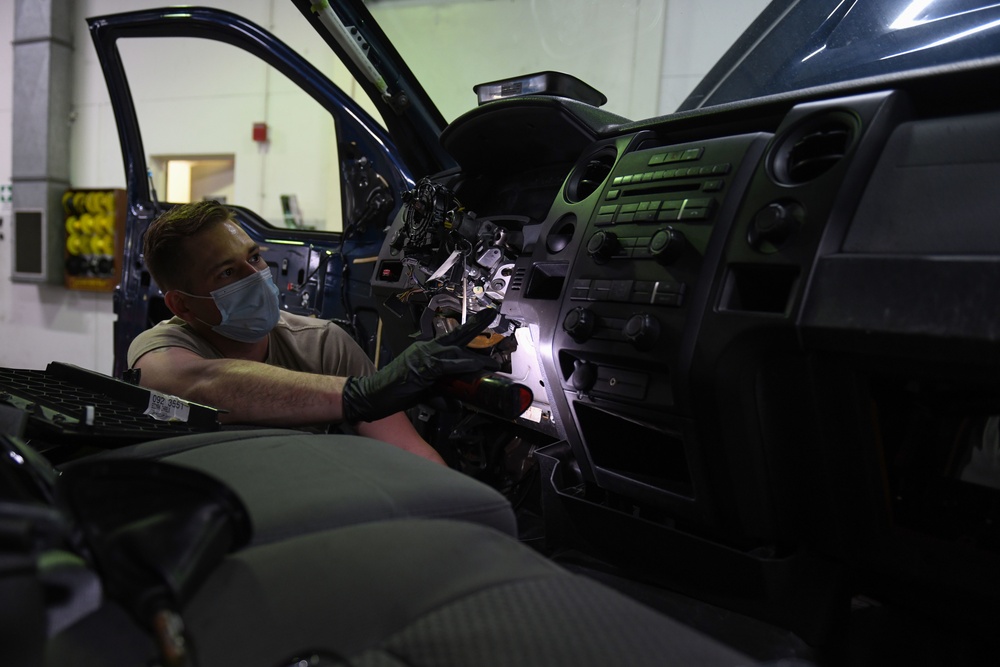 31st LRS Airmen take care of business