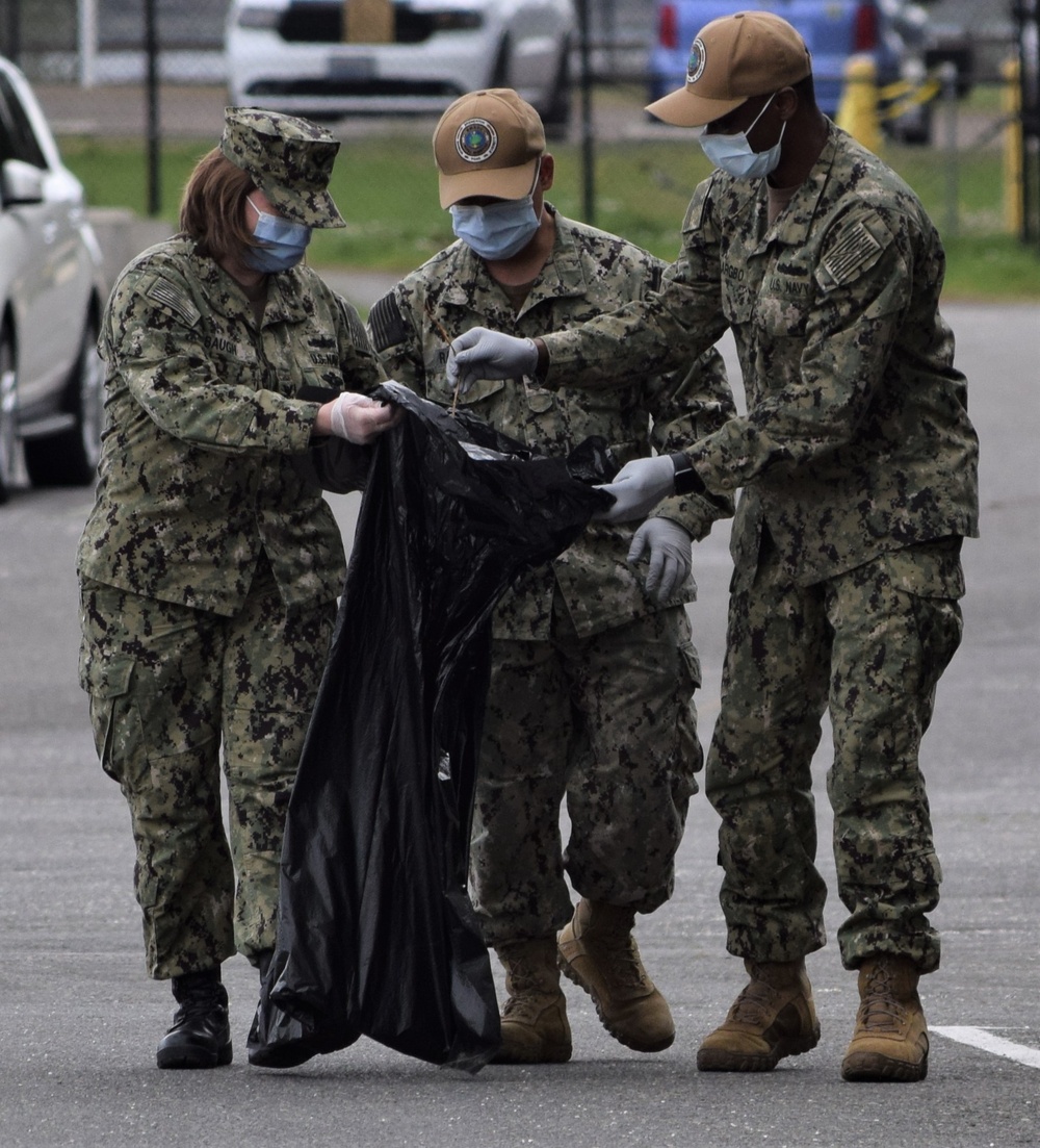 Earth Day Awareness a Command-Wide Commemoration at NHB/NMRTC Bremerton