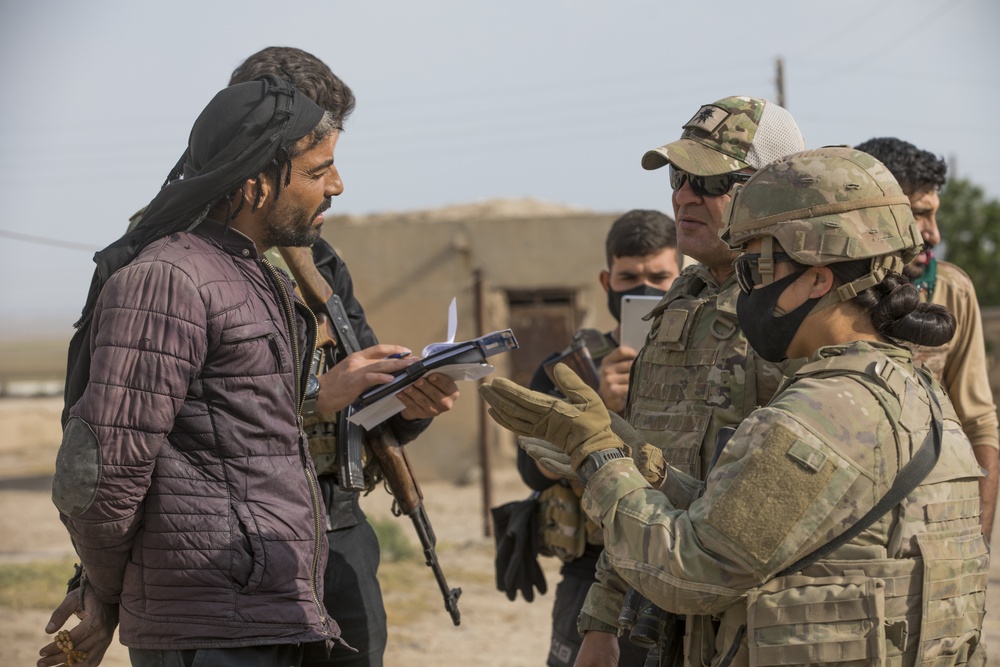 U.S. Army and SDF Visits Local Villages in Syria