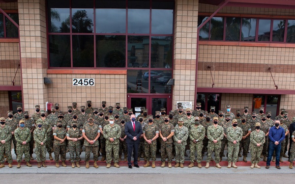 Acting Secretary of the Navy Visits MCB Pendleton