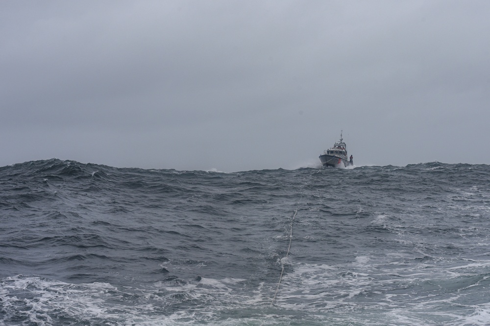 Coast Guard Station Cape Disappointment trains in heavy surf conditions