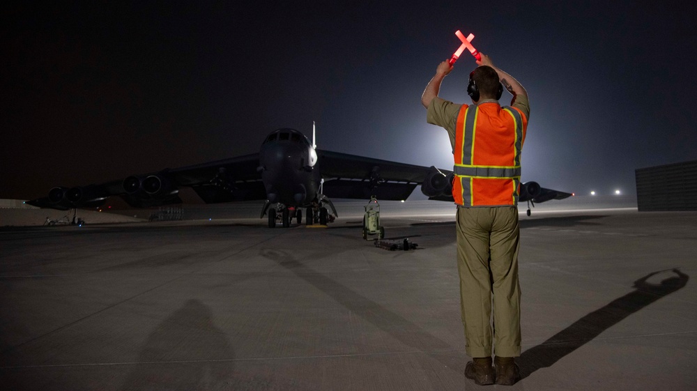 Additional B-52s arrive to support Afghanistan drawdown
